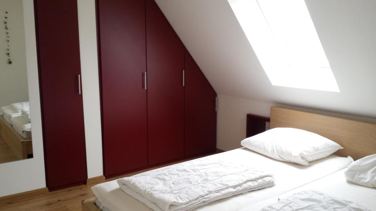Apartamento Haus Am Teich - Teichblick Fehmarn Exterior foto